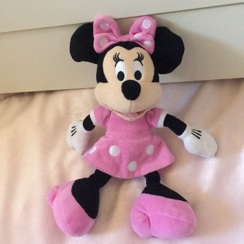 10” Minnie Mouse - Stuffed Toy (1)